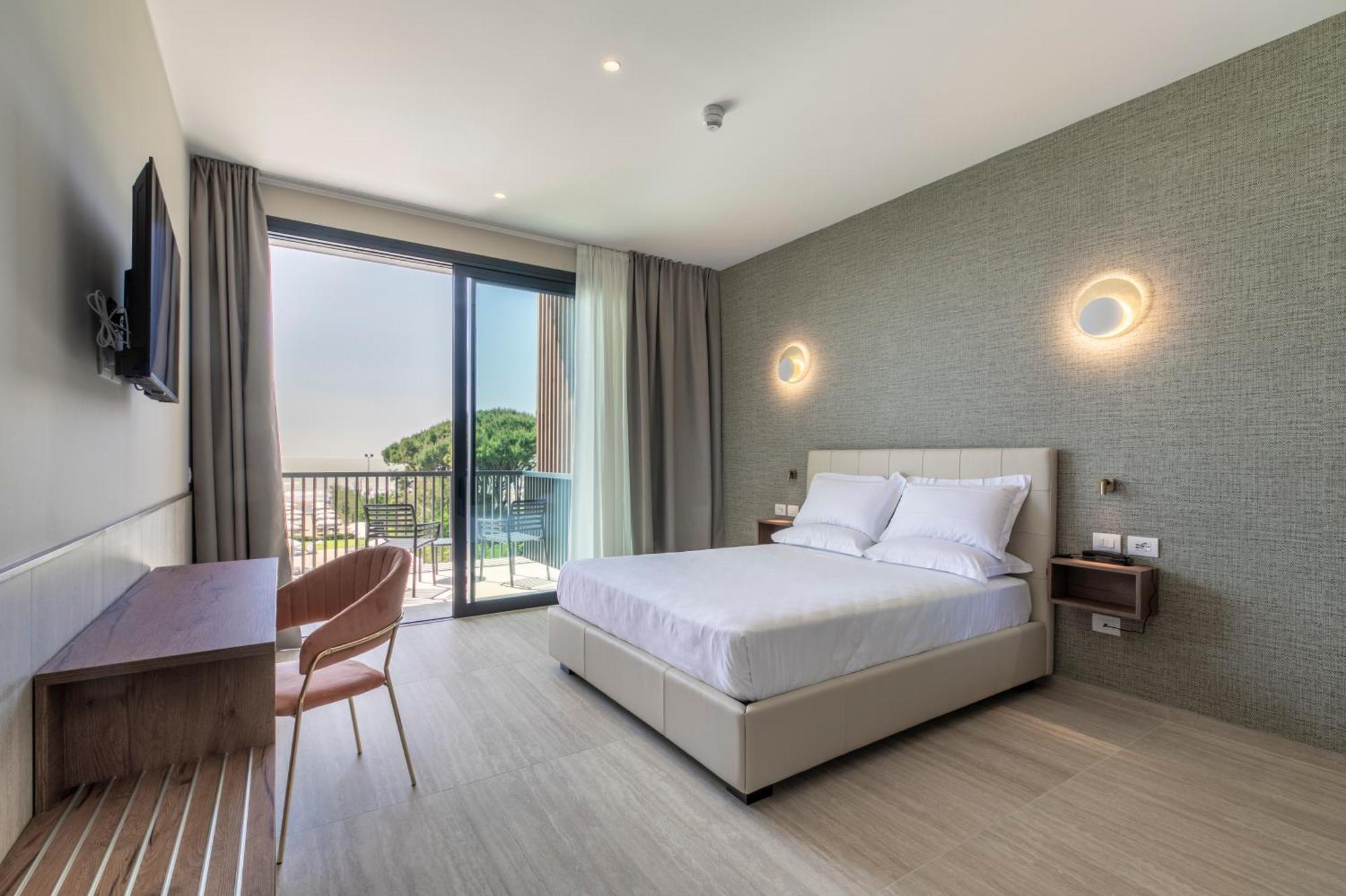 Hotel Gallia & Resort Lido di Jesolo Exterior photo