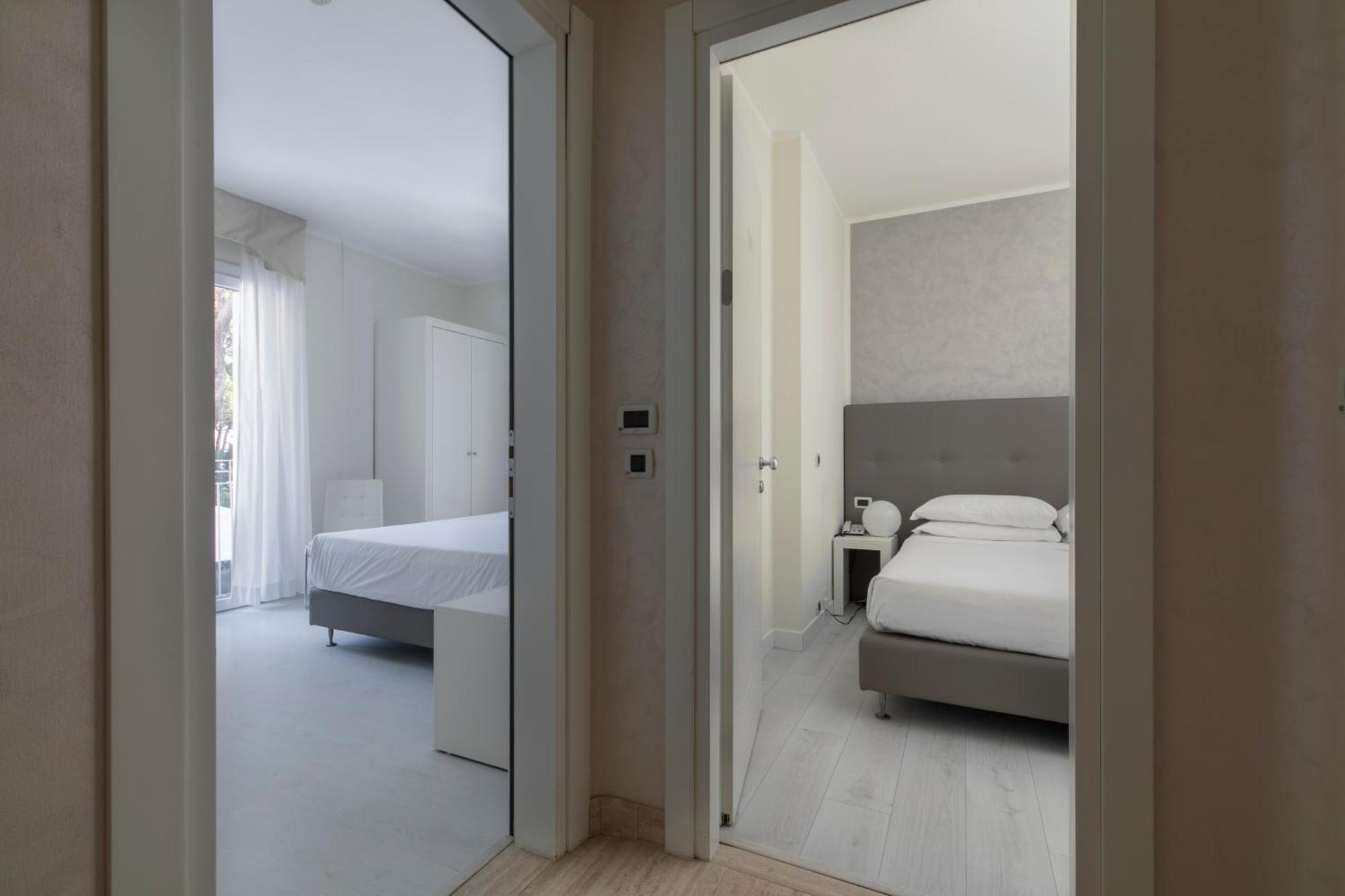 Hotel Gallia & Resort Lido di Jesolo Exterior photo