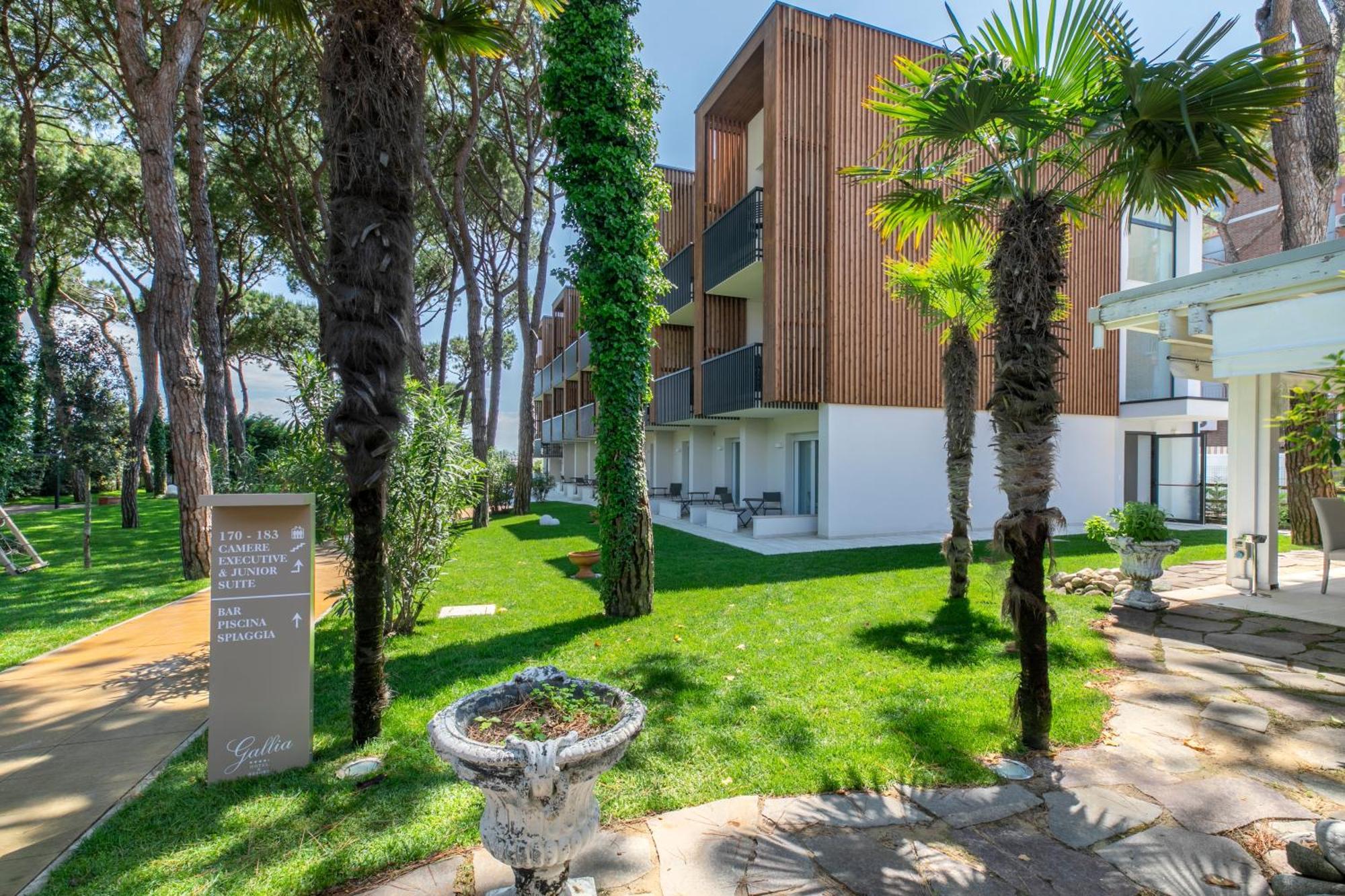 Hotel Gallia & Resort Lido di Jesolo Exterior photo
