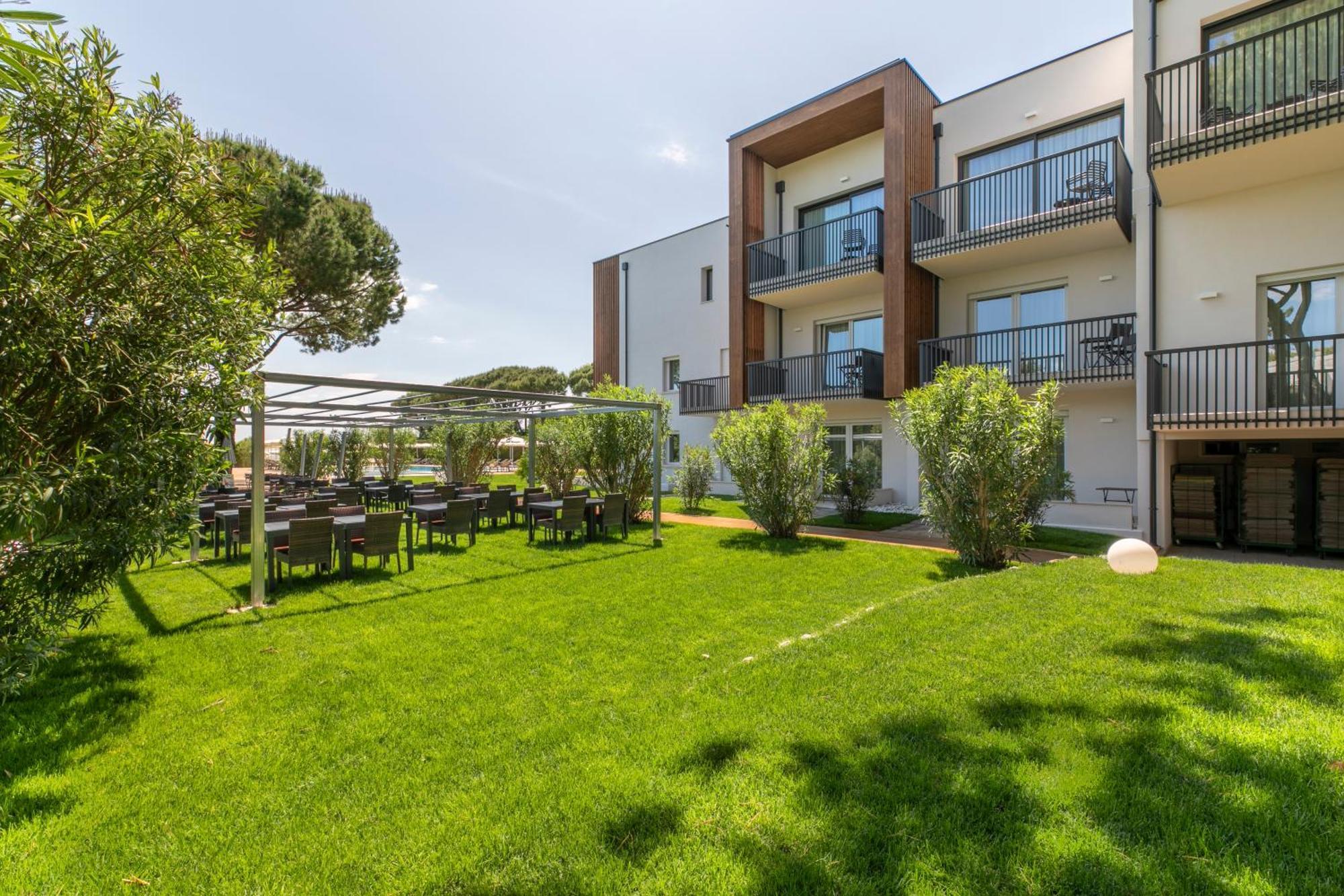 Hotel Gallia & Resort Lido di Jesolo Exterior photo
