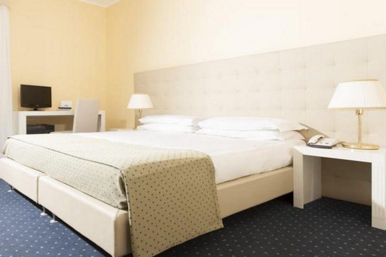 Hotel Gallia & Resort Lido di Jesolo Exterior photo