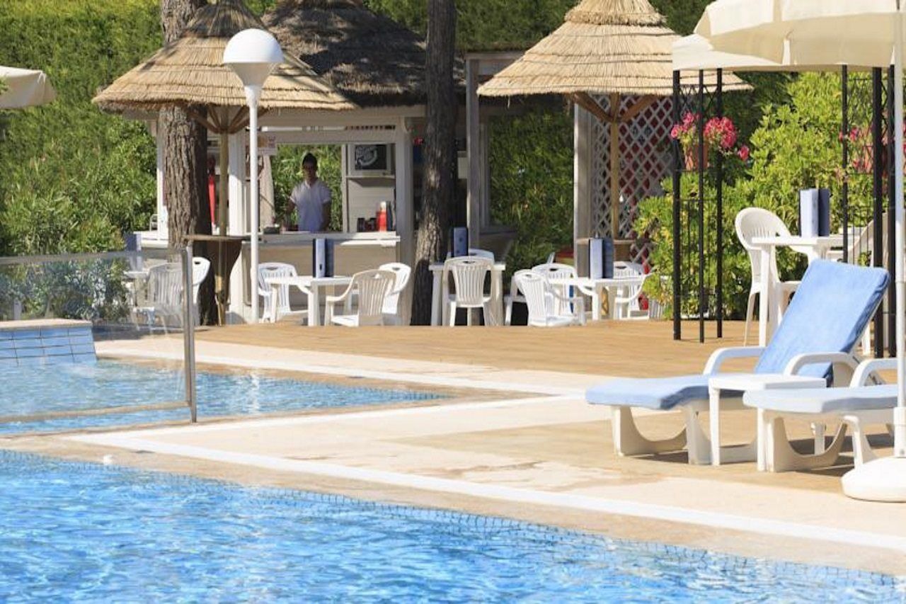 Hotel Gallia & Resort Lido di Jesolo Exterior photo
